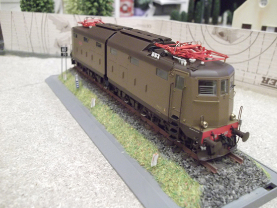 E636 010.jpg