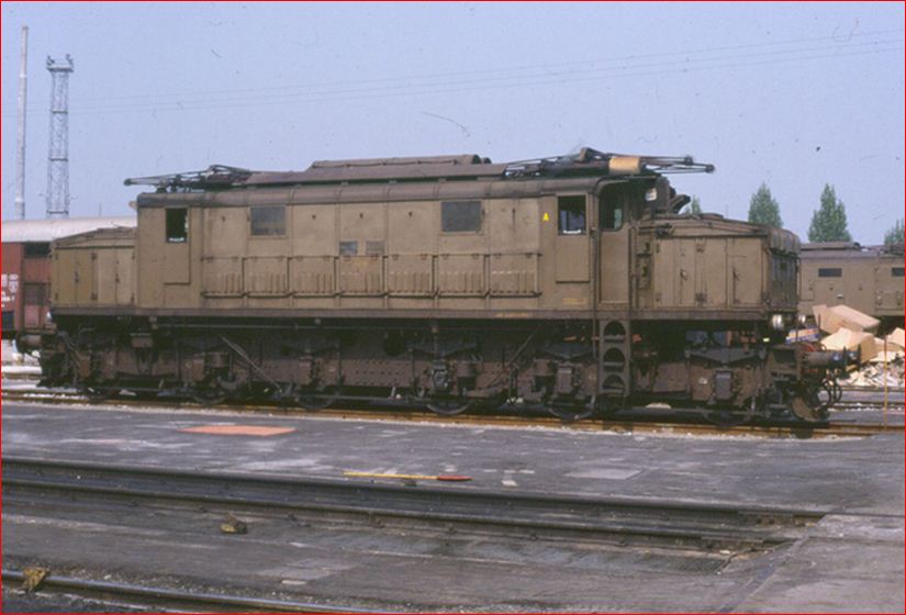 E626.419-02 A DX BO S.D. 03.09.1984 RICONOSCIBILE cfr.foto prec.scatola alluminio imperiale.jpg