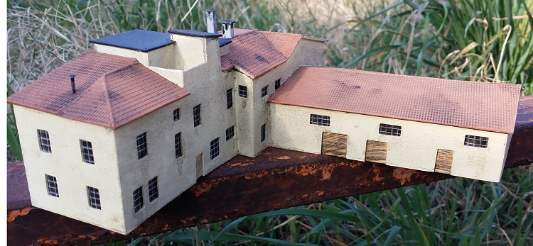 Direzione Guardiola sinistra.jpg