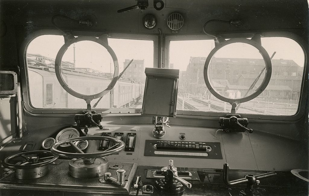 2D29101cabine2.jpg
