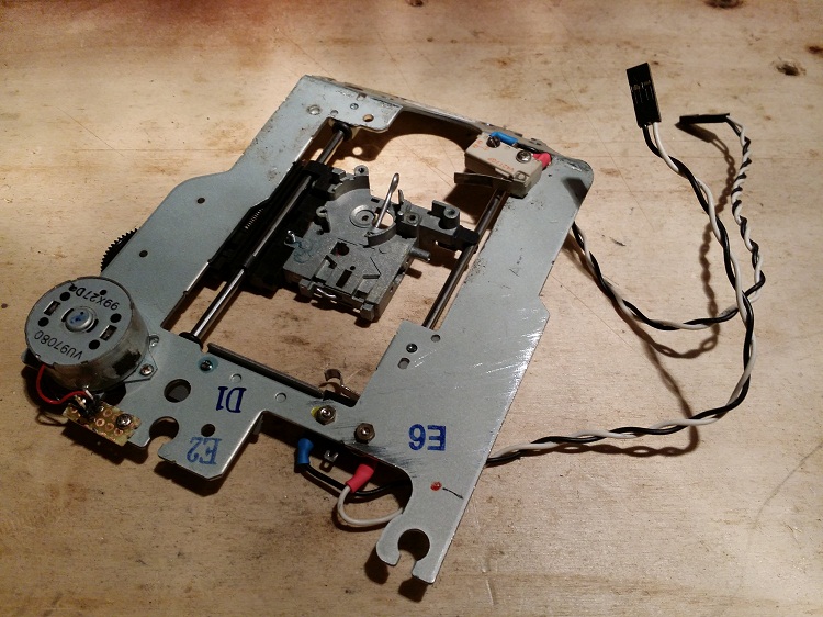 Meccanica pera down.jpg