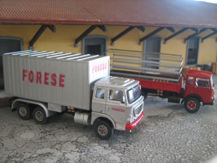 LANCIA 516 FORESE MAGAZZINO.jpg