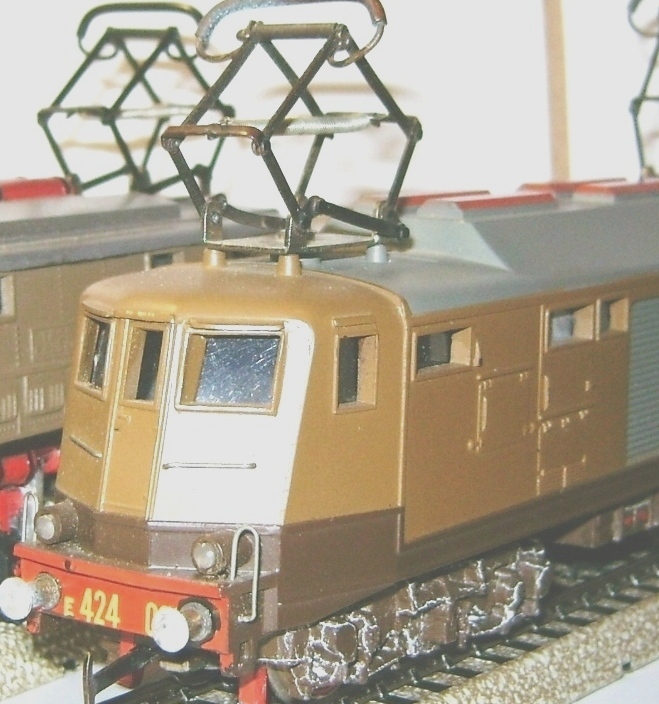 LE626-R LE424-R LE626-R - Copia.JPG