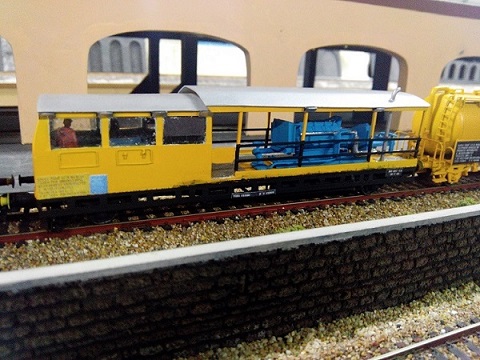 005.jpg