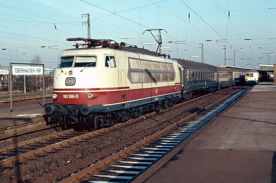 Ob Hbf D204 1983_filtered.jpg