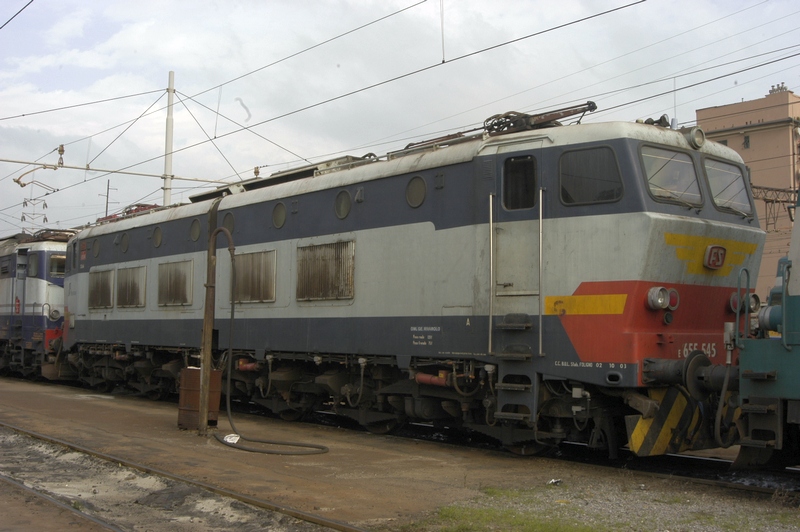 Copyrigt-E.655.545.DL Ge.Riv-2004-11-06-forum2GarchivioWalterBonmartini - foto Walter Bonmartini..0.1.jpg