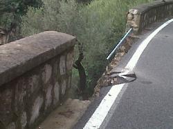 newPositano_Crollo_Della_Statale_A_Laurito.jpg