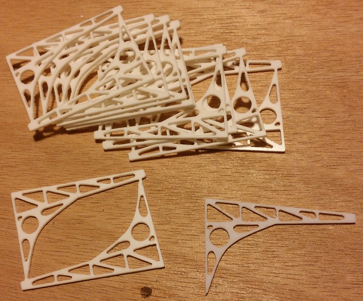 Sataffe per pensilina 4.jpg