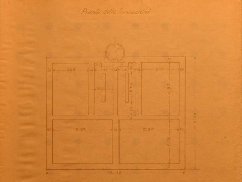 casa cantoniera doppia tipo a due piani di quattro ambienti per alloggio con due scale vers 2 002.jpg