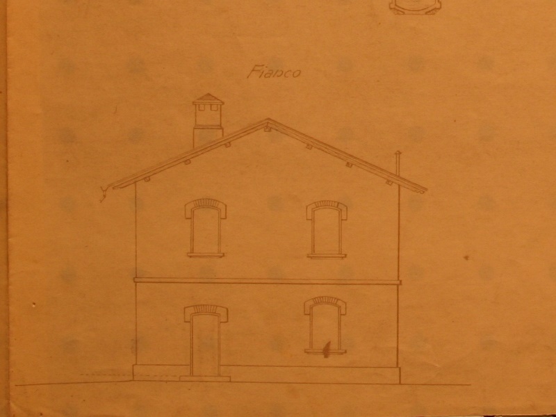 casa cantoniera doppia tipo a due piani di quattro ambienti per alloggio con due scale vers 2 007.jpg