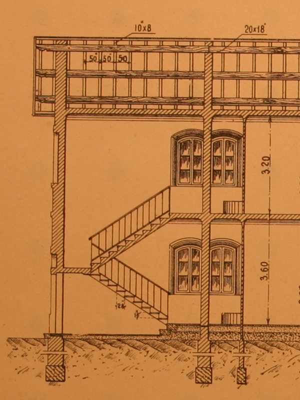 casa cantoniera doppia tipo a due piani di tre ambienti per alloggio con una scala part 003.jpg
