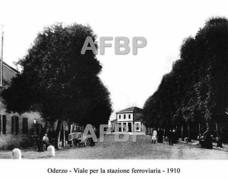 oderzo 1910.00.00 il viale della stazione.jpg